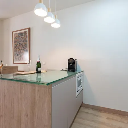 Malagasuite Comfortable 2 Apartment Malaga