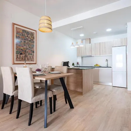 Malagasuite Comfortable 2 Apartment Malaga